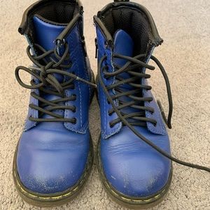 Dr. Martens Air Wave with Bouncing Sole Kids Boots
